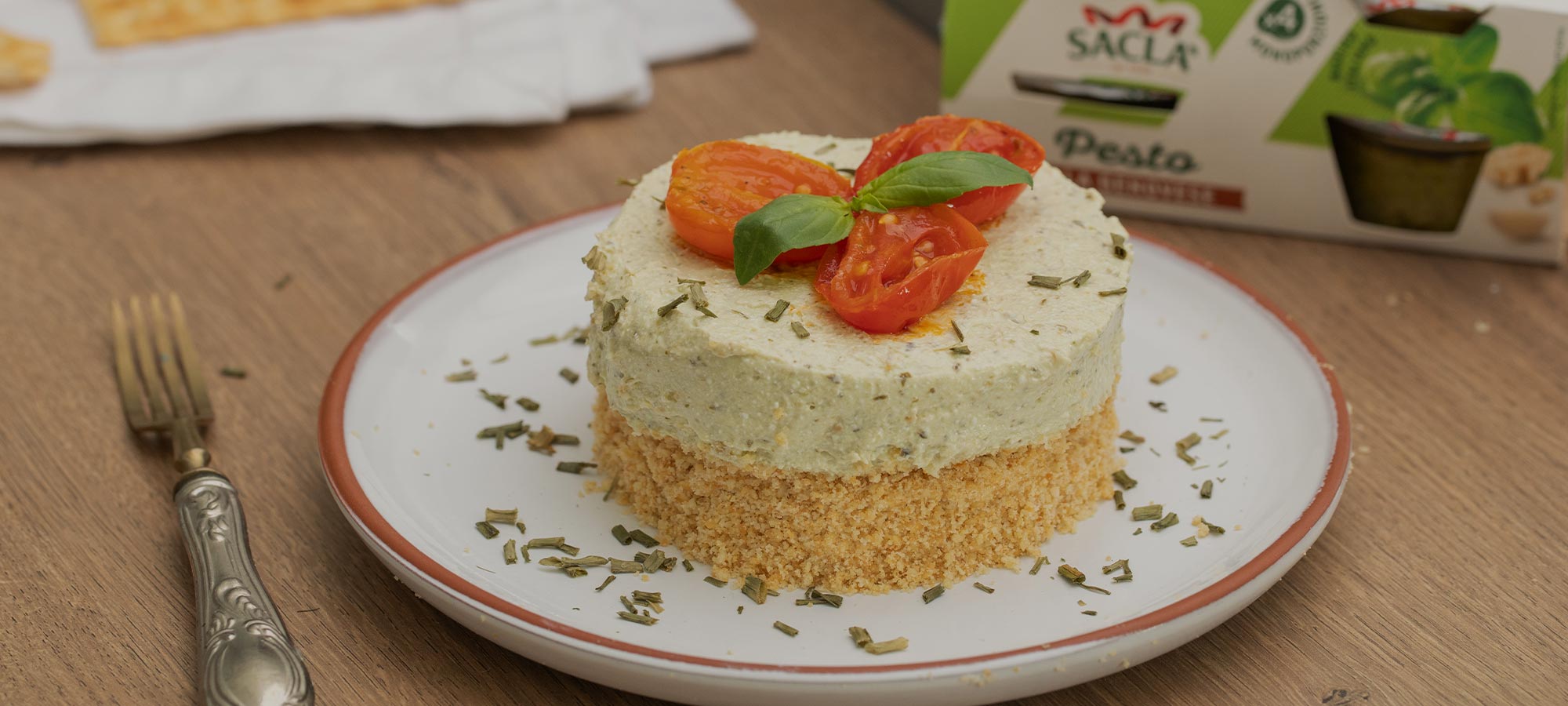 CHEESECAKE WITH SACLÀ GENOVESE PESTO MOUSSE &amp; CONFIT CHERRY TOMATOES