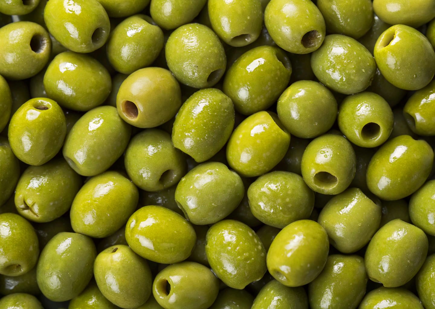 PITTED GREEN OLIVES